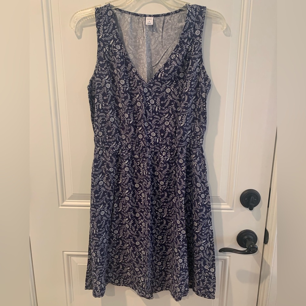 Old Navy Navy Floral Mini Dress